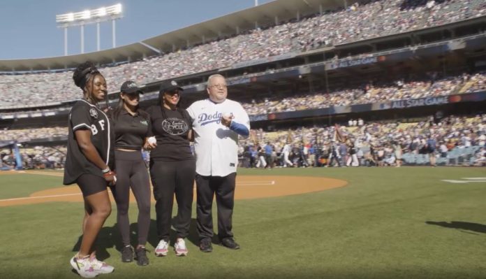 11-Las Plamas HTA Winners First Pitch at ASG