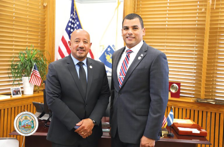 Francisco A. Ureña asume importante cargo en Lawrence