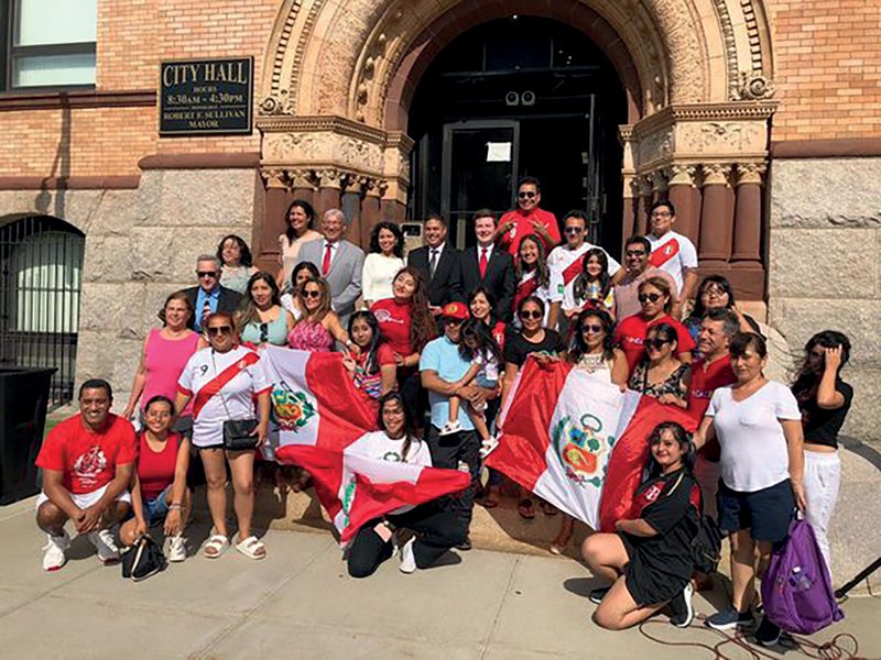 Peruanos en Boston, Brockton y Revere Izaron su bandera por fiestas patrias 2 25 peruanosbrockton3