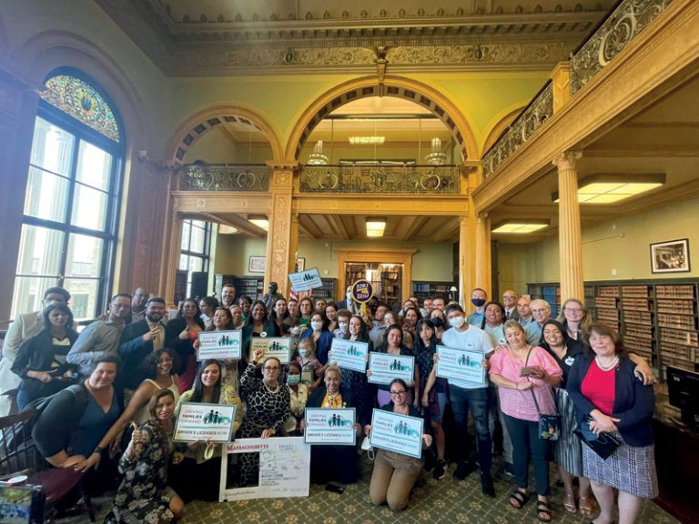 Coalición se organiza para defender Ley de Movilidad  Laboral y Familiar