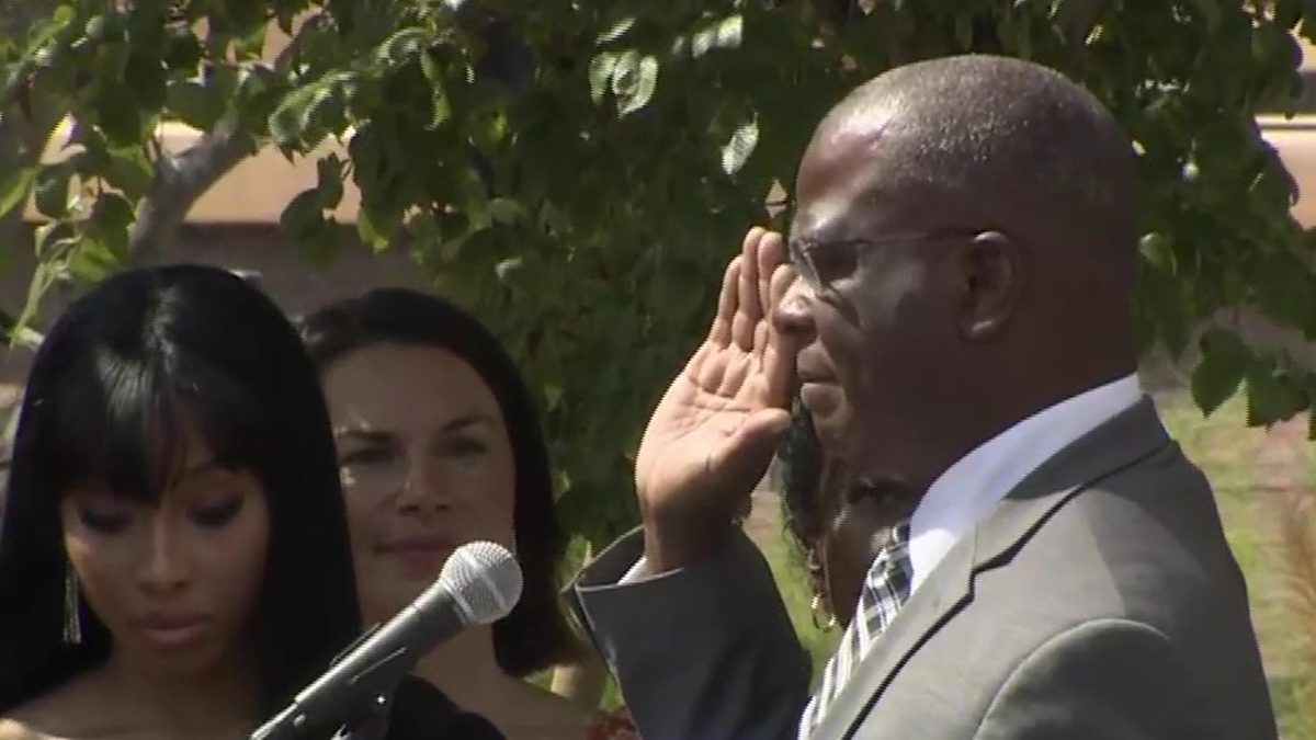 Boston tiene un nuevo Comisionado de la Policía 1 cox sworn in 081522