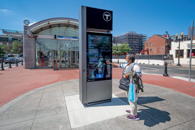 Paradas de autobuses de la MBTA con información digital
