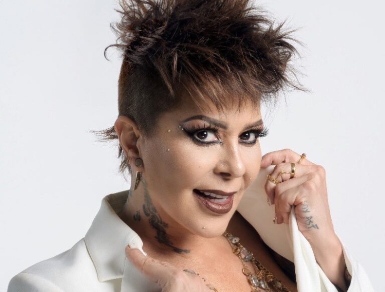 La legendaria Reina del Rock Latino Alejandra Guzmán en el escenario