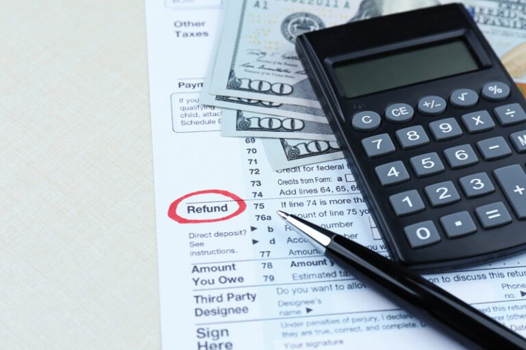 Comienzan a distribuirse cheques por reembolso de impuestos