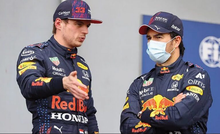 ¡Incendio entre Verstappen y Checo Pérez!