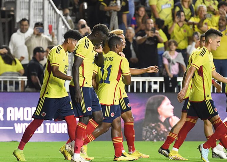 Colombia derrotó 2-0 a Paraguay en amistoso