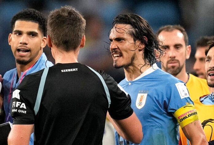 15-QatarUruguay1