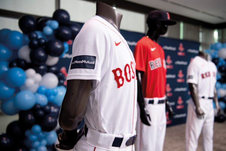 Red Sox lucirá un logo comercial en sus uniformes