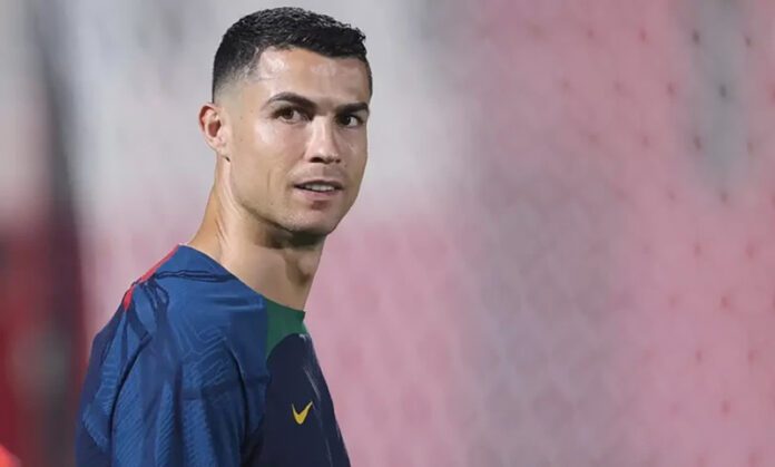 26_Dept- Ronaldo recibe