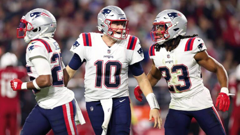 Los Patriots sorprenden y ganan a los Cardinals