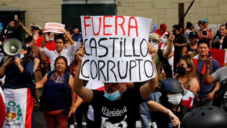 Presidente peruano destituido y preso