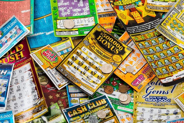 Mujer latina gana 4 millones de la lotería estatal