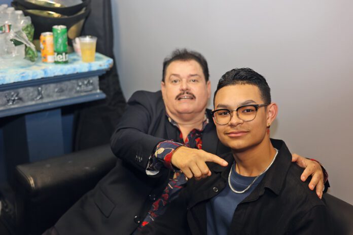 El salsero puertorriqueño Lalo Rodriguez con Sebastian Medina, mas conocido en el medio artistico como Sbm.