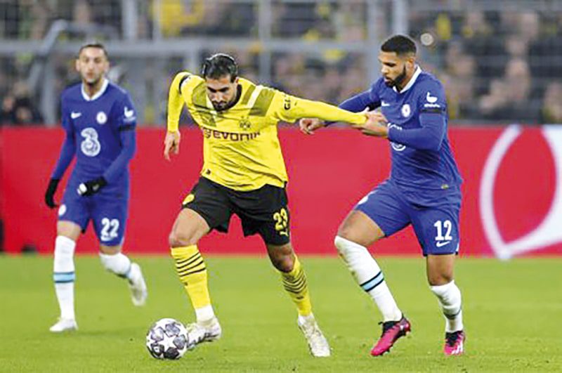 Jugadores en el partido de Chelsea vs Dortmund