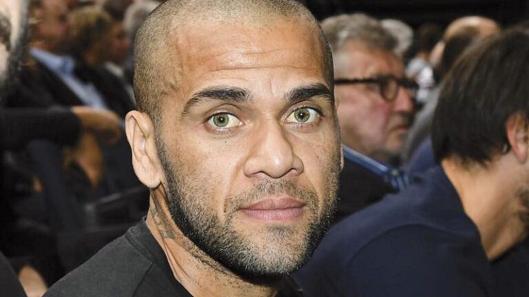 Dani Alves reconoce infidelidad a su esposa