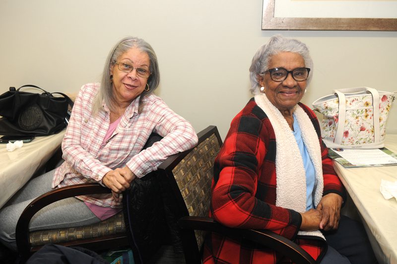 Con el apoyo de la concejal de la ciudad de Boston, Julia Mejía, "Nuevo Día", el primer centro latino para personas envejecientes pudo entregar valiosa ayuda para "un mañana mejor en tiempo de post pandemia del COVID-19".
