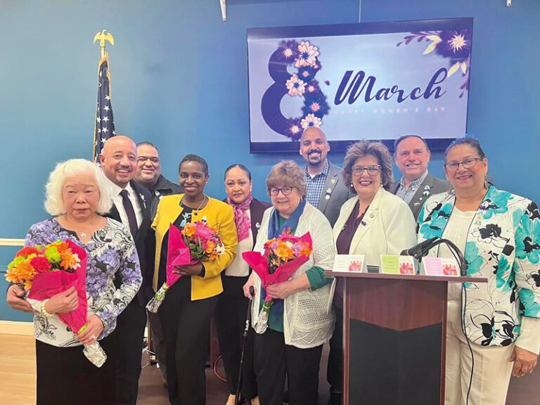 Día de la Mujer celebrado en Lawrence