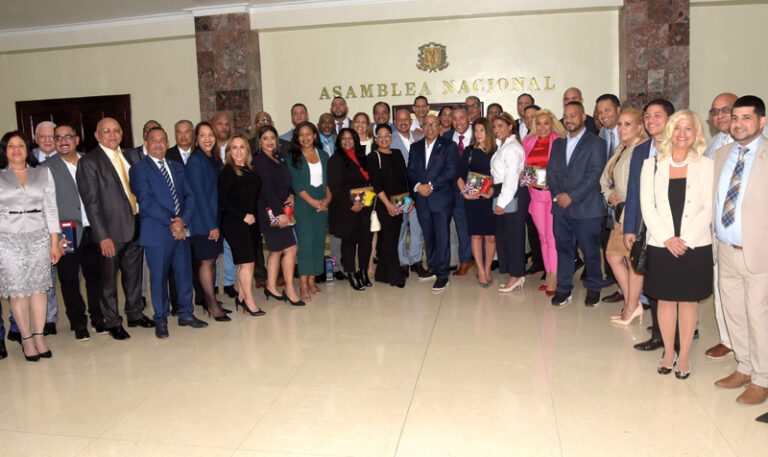 Primera Cumbre de líderes dominicanos en Estados Unidos