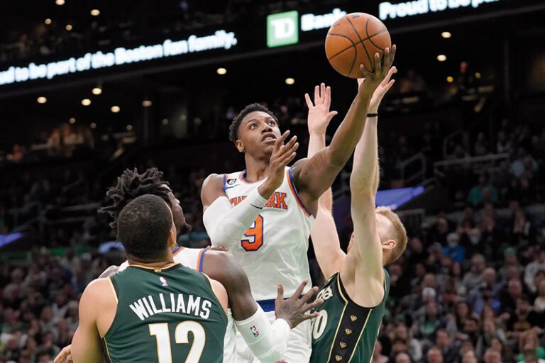 ¡Por poco! Horford falla y los Knicks se imponen en Boston