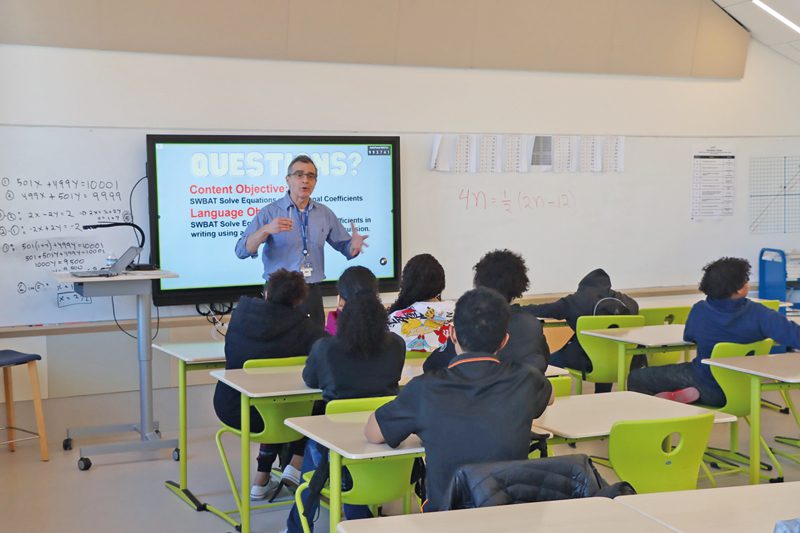 Unicare Maestro José Luis Martínez