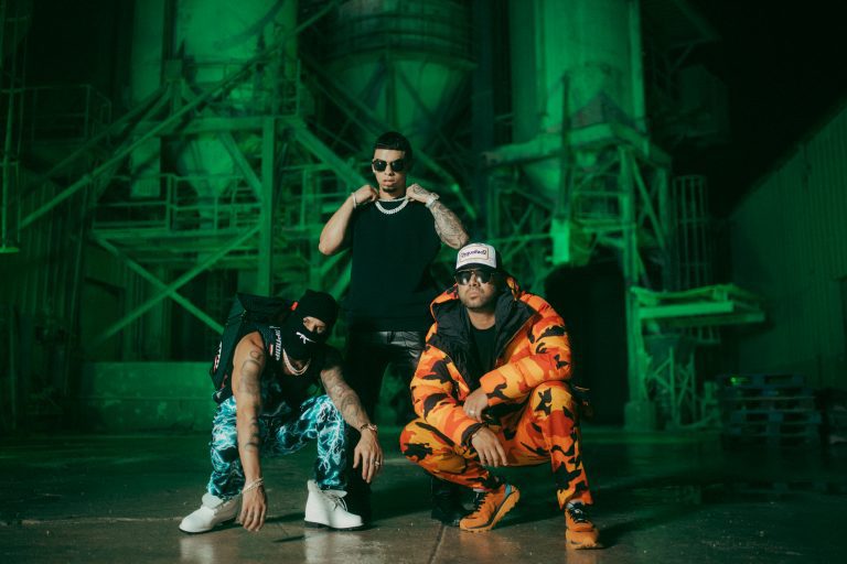 Alexis, Hozwel, y Wisin promo