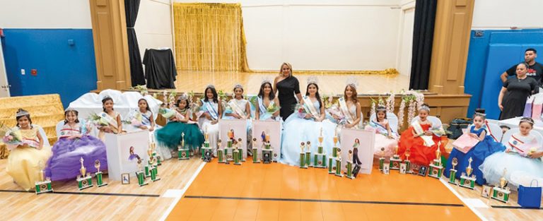Reinas de Semana Hispana de Lawrence