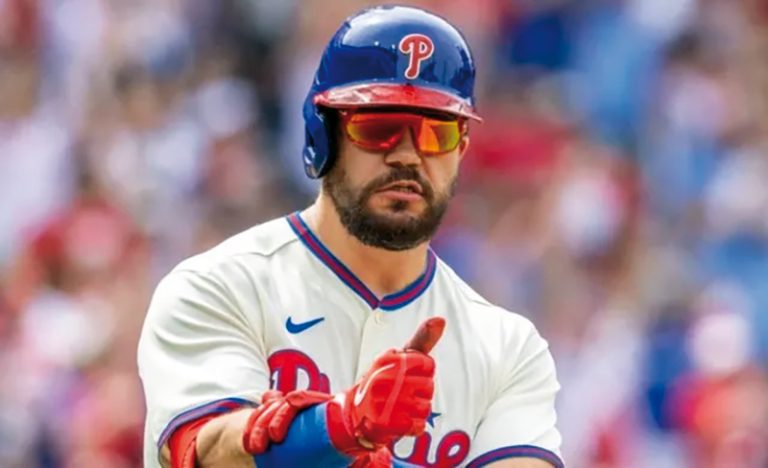 Kyle Schwarber jugador de los Phillies