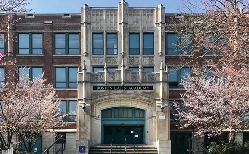 Escuela in Boston