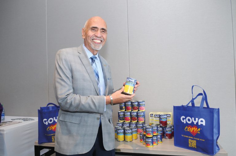 Goya regala comida en ferida De Salud de El Mundo Boston