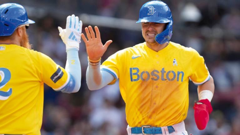 Las Media Rojos de Boston