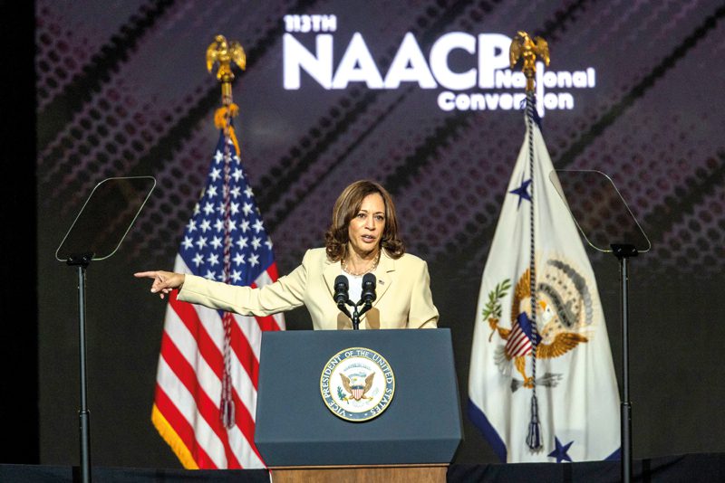 Vicepresidenta Kamala Harris en Convención Nacional Anual de la NAACP en Boston.