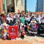 Peruanos celebran independencia en Boston
