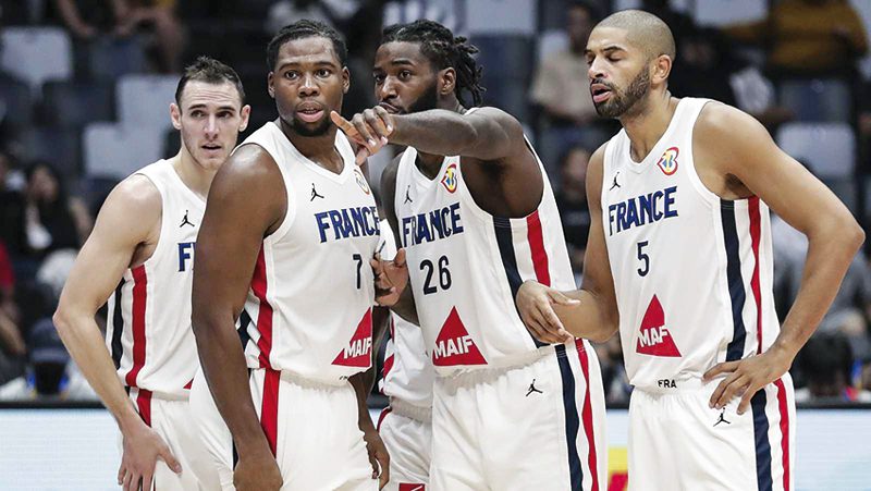 Letonia elimina a Francia de mundial de baloncesto
