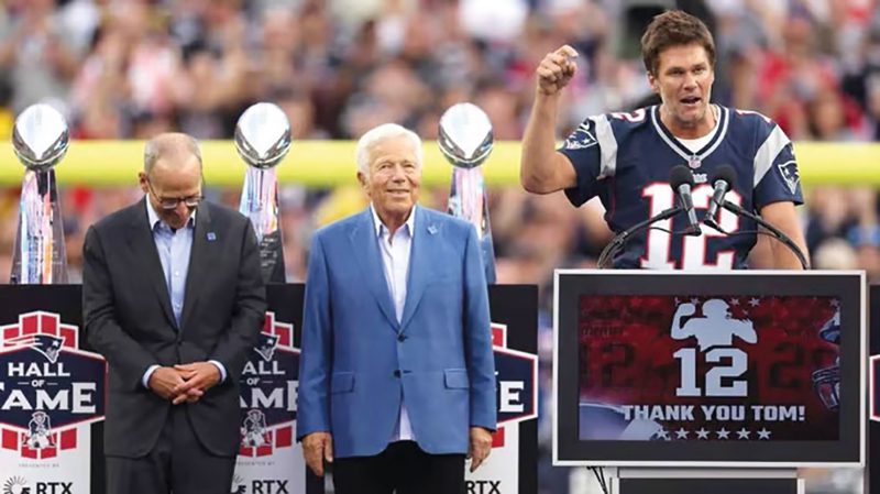 Aficionados de los Patriots dan Gracias a Tom Brady