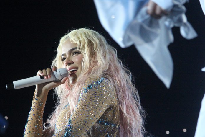 Karol G rompe records en Gillette Stadium
