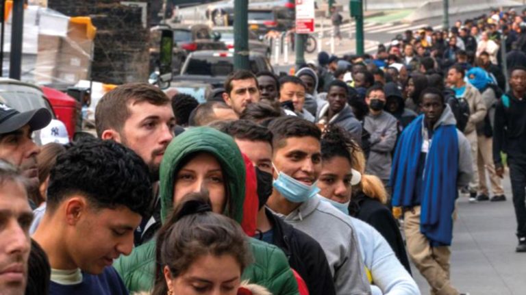 Inmigrantes buscando asilo