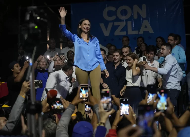 Venezuela: Quién es María Corina Machado, la opositora electa para enfrentar a Maduro