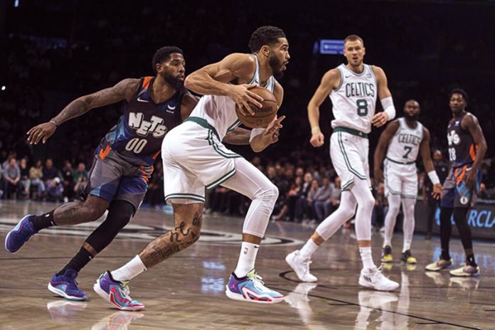 Los Celtics derrotaron a domicilio a los Nets