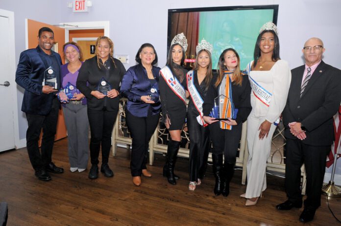 Festival Dominicano galardona a patrocinadores