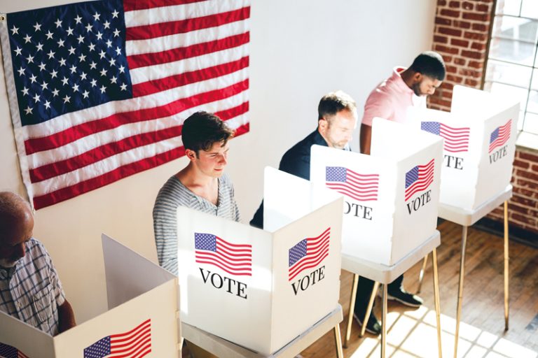 Americanos votando