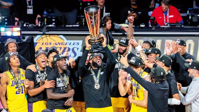 Lakers ganan la Copa de la NBA