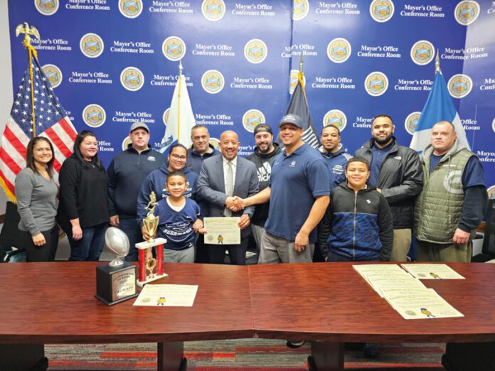 Equipo de fútbol americano de Lawrence