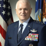 el general retirado de la Fuerza Aérea Scott Rice