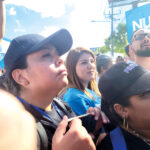 Gente votando en las elecciones de El Salvador
