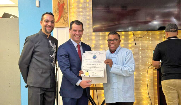Celebran en grande los 15 años de North Shore Adult Day Health Care