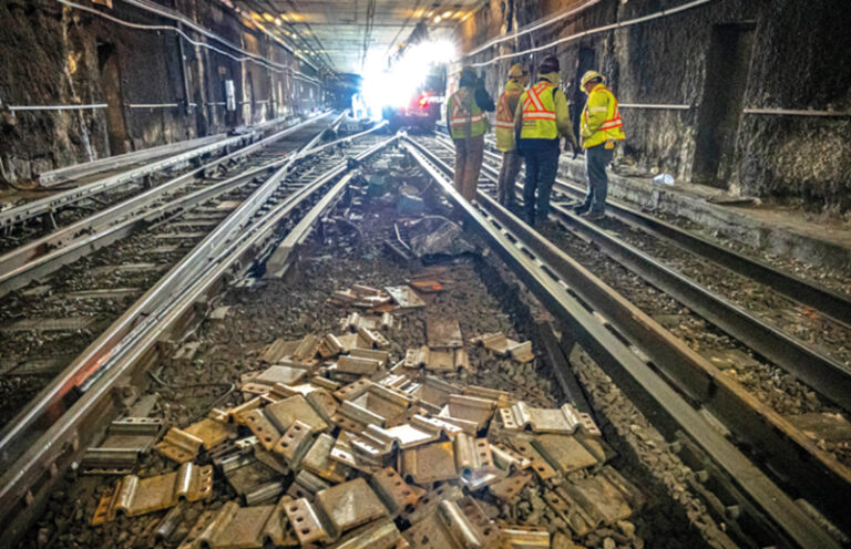 MBTA completa con éxito trabajo acelerado de vía crítica en la Línea Roja