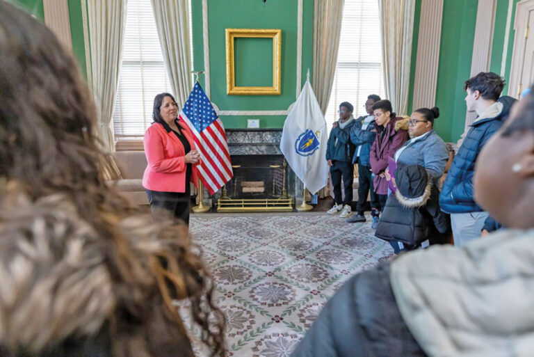 Niños celebran en Casa del Estado Mes de la Historia Afroamericana