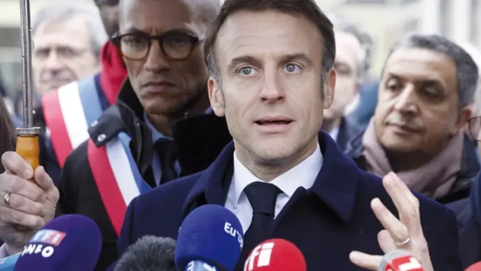Presidente de Francia inauguró la Villa Olímpica