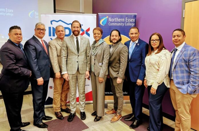 El INDEX de República Dominicana y Northern Essex Community College (NECC) firmaron un acuerdo de colaboración para promover las facilidades de acceso a programas educativos por parte de la comunidad dominicana en Lawerence.