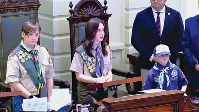 Gana su Eagle Scout para hablar en la Cámara de Representantes
